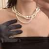 Daisy pearl necklace